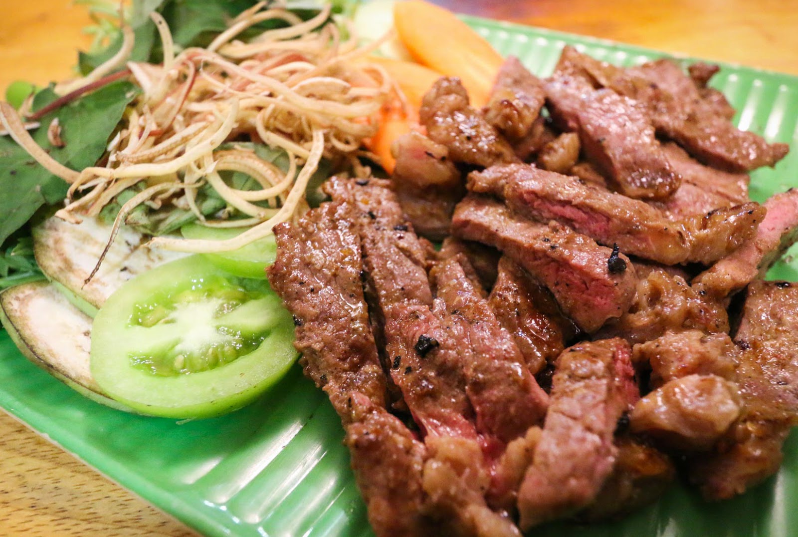 ចាន់ តារាទី ធ្លោយមាត់ទម្លាយរឿងអ្នកសិល្បរួមជំនាន់មួយរូបពេលមកលេងស្រុកមិនសូវនឹកនាស្កាត់មកជួបអ្នកស្រី